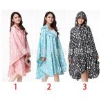 雨の日も快適！魔法のレインママポンチョでおしゃれに防水