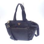 プラダのRe-Nylonベビーバッグ：スタイルと機能性を兼ね備えた究極のマザーズバッグ