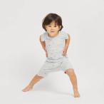 恐竜デザインが可愛い！ベビーザらス限定モンキーパンツで快適な毎日を