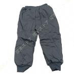 寒い冬もこれで安心！キッズ用ロングダウンパンツで快適な毎日を